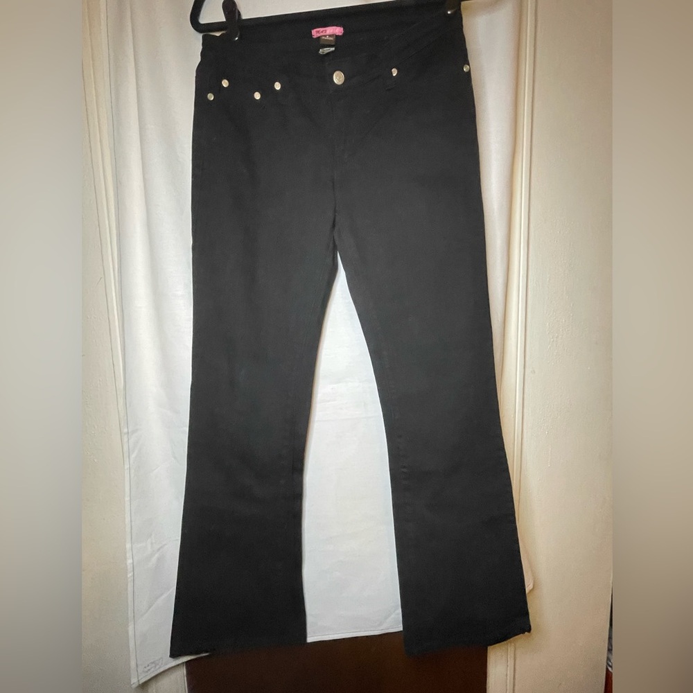 NWOT Max Rave Juniors Black Denim Slight Flare Jeans Size 9